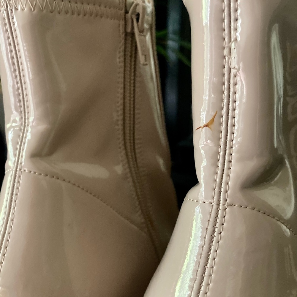 Sexy Aldo booties - Picture 7 of 7
